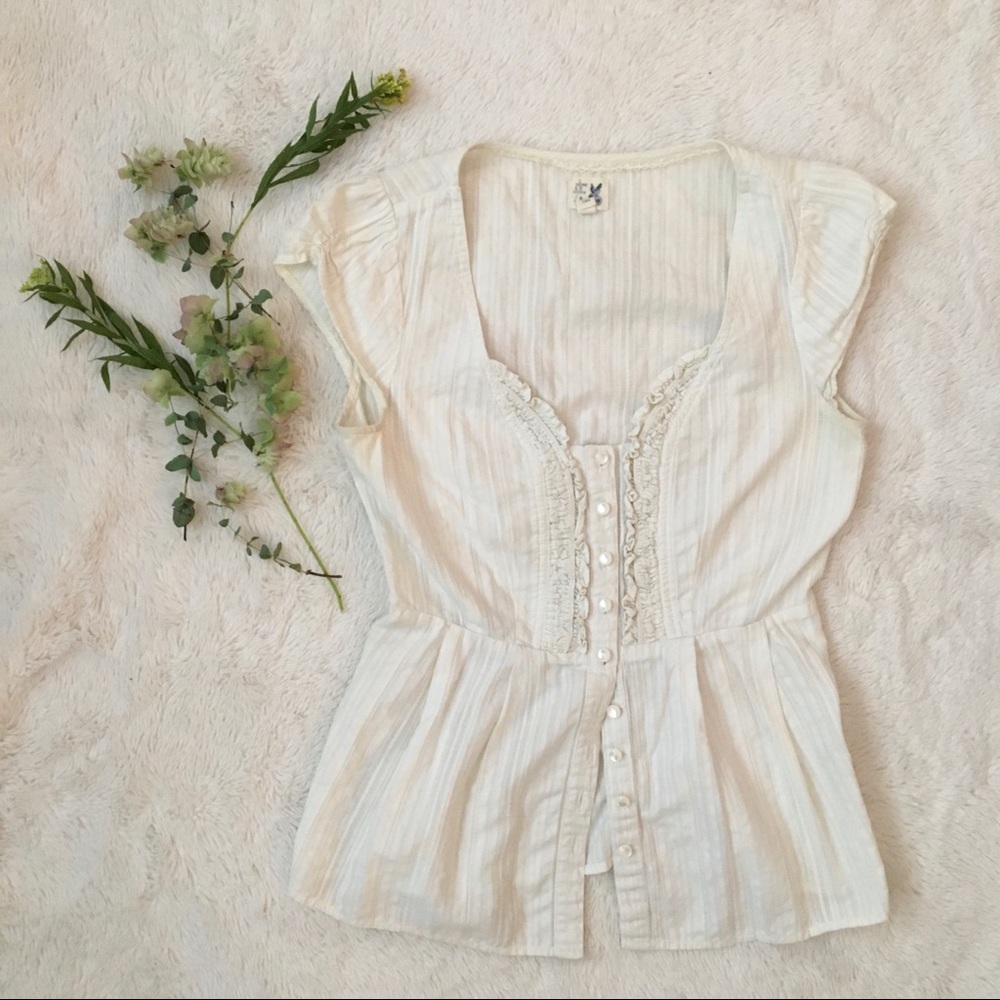 SOLD- Anthropologie Edme & Esyllte Cream Top